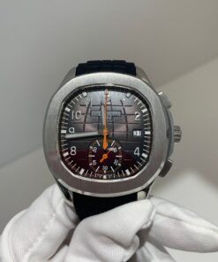 Patek Philippe Super Clone Watch 1:1 AQUANAUT 5968A-001
