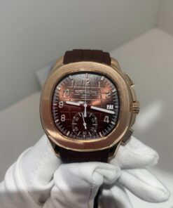 Patek Philippe Super Clone Watch 1:1 AQUANAUT 5968R-001